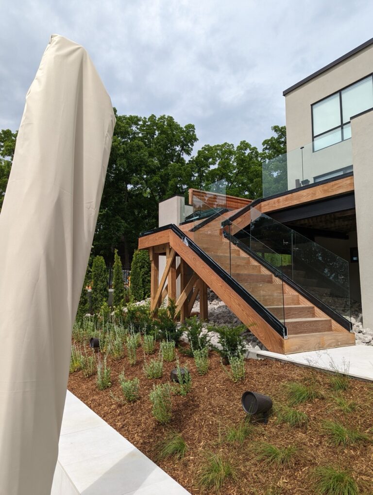 PXL_20220713_144523226 Large